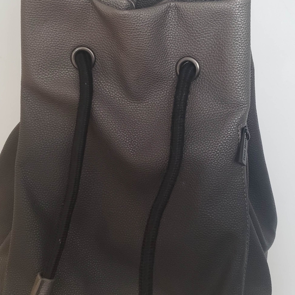 Grey Shoulder Bag - Picture 3 of 4